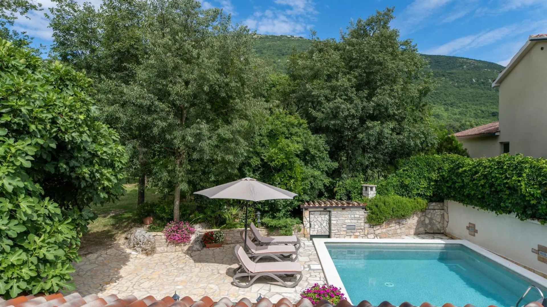 Holiday Home Gianni By Interhome Plomin